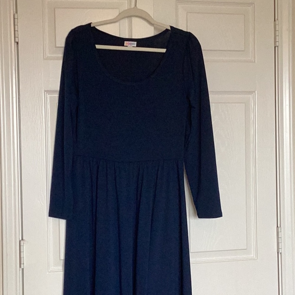 Lularoe Ryane Long Sleeved dress, beautiful Navy color, never worn